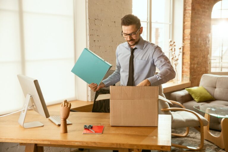 How to Prepare Your Office for a Smooth Move