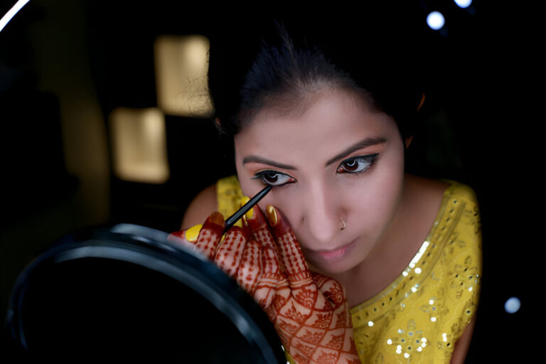 Make a Statement with Dolce & Gabbana Eye Makeup Make a Statement with Dolce & Gabbana Eye Makeup