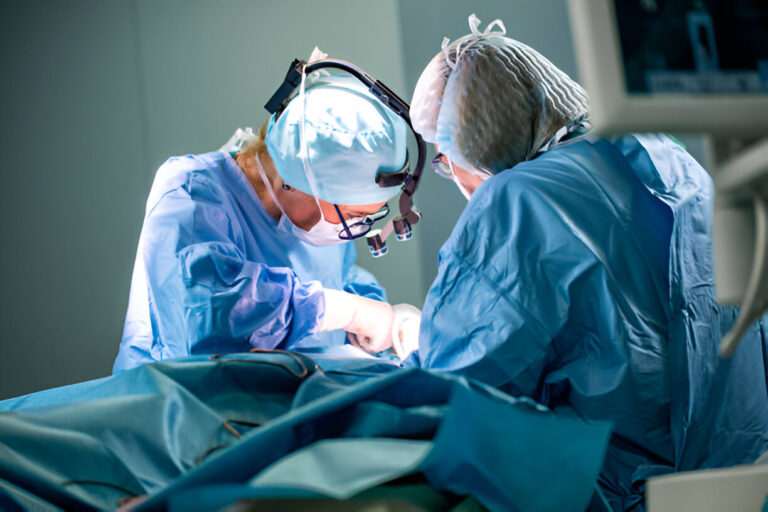 Choosing the Right Surgeon for Your Male Rhinoplasty Choosing the Right Surgeon for Your Male Rhinoplasty