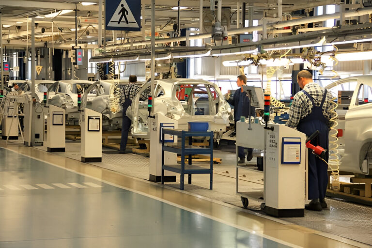 Top 5 Benefits of Factory Automation for Small Manufacturers Top 5 Benefits of Factory Automation for Small Manufacturers